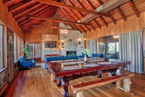 Ledge Lodge Burkesville Getaway Pool and Views!